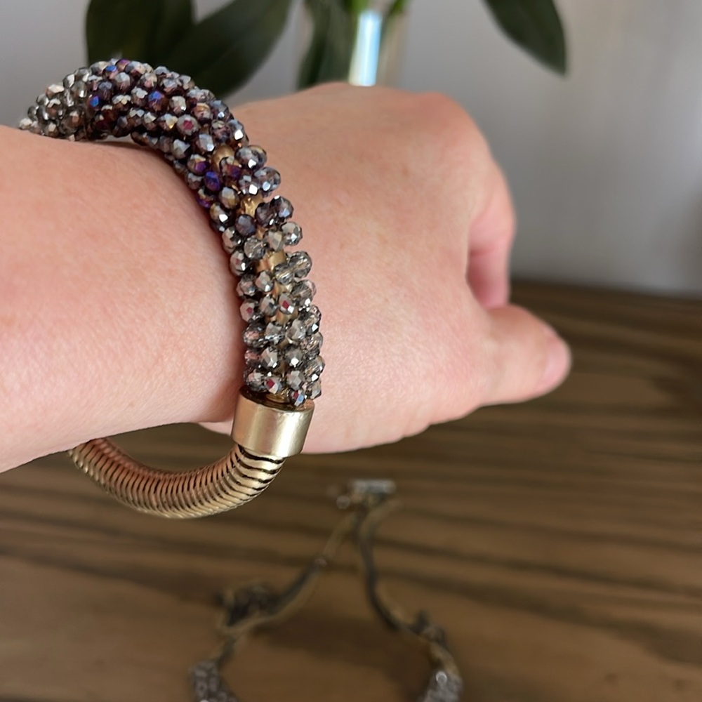 Necklace and bracelet set - Picture 7 of 7